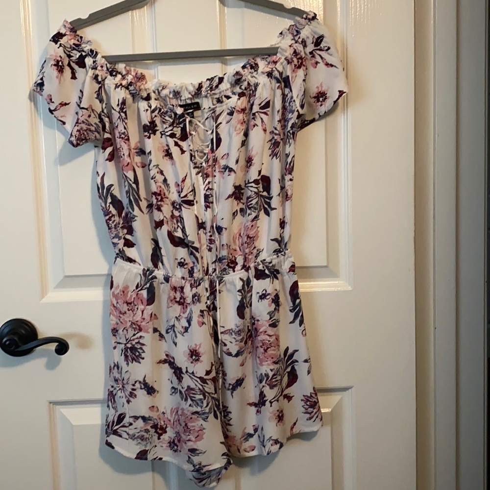 Kendall &. Kylie Floral Romper